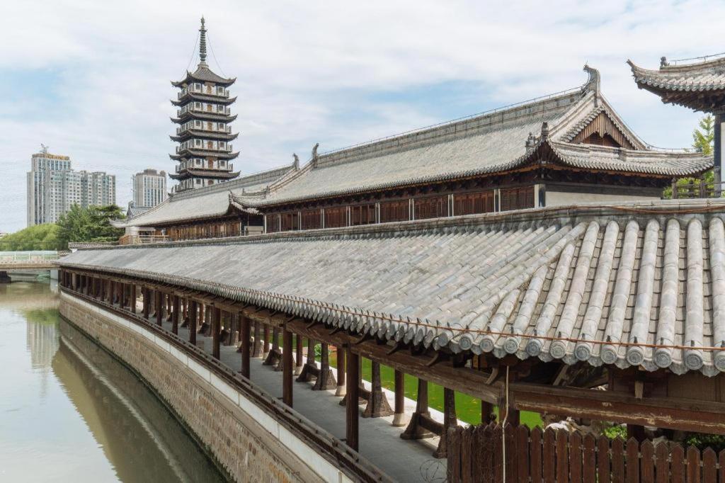 Jinjiang Inn Caoan Road Shanghai Exterior photo
